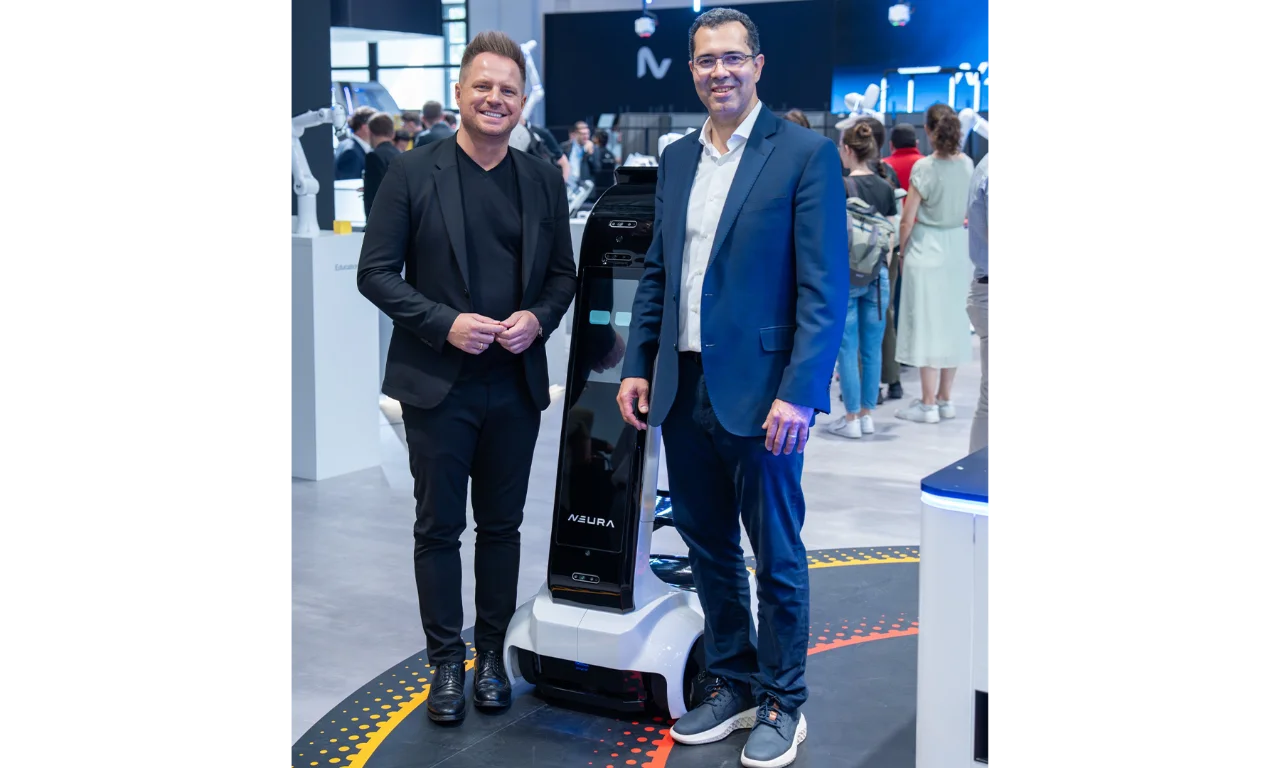 David Reger, founder and CEO of NEURA Robotics and Marco Santos, Global CEO of GFT.  Source: NEURA Robotics
