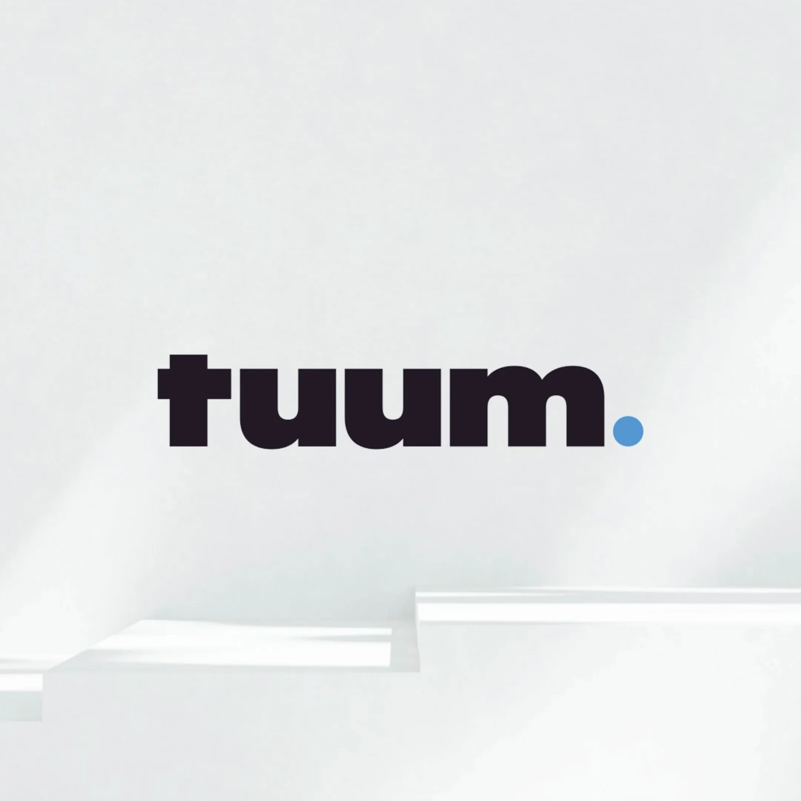 Tuum Partner Logo Tuum logo in black with a blue dot on a light background representing GFT’s partnership with Tuum.