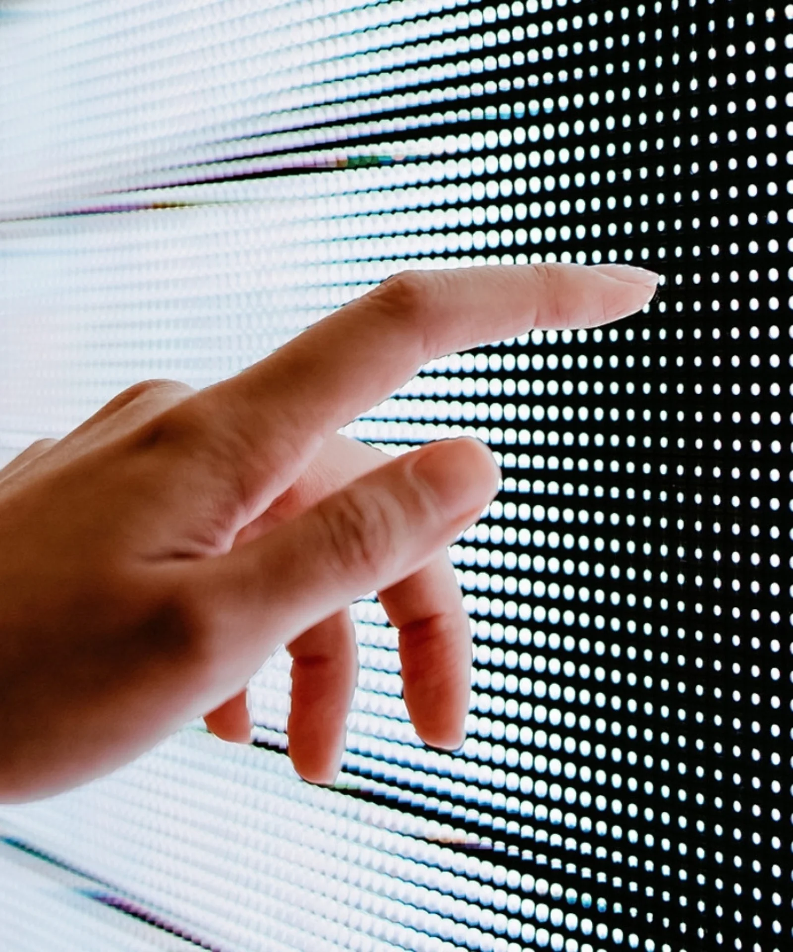 Ciberseguridad: La “final invisible” del Mundial 2026 gft_image_hand_touch_digital_display) (1).jpg