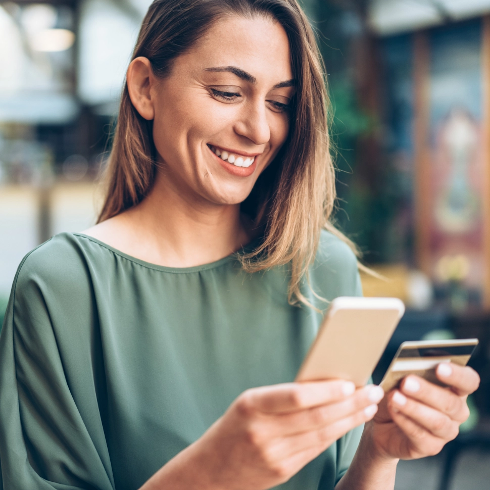 The bank perceived an increased demand for digital services from business customers, ranging from SMEs to large corporations. As an innovator, the bank wished to deliver a new mobile business banking app to increase customer convenience, offer an engaging experience, and build loyalty.