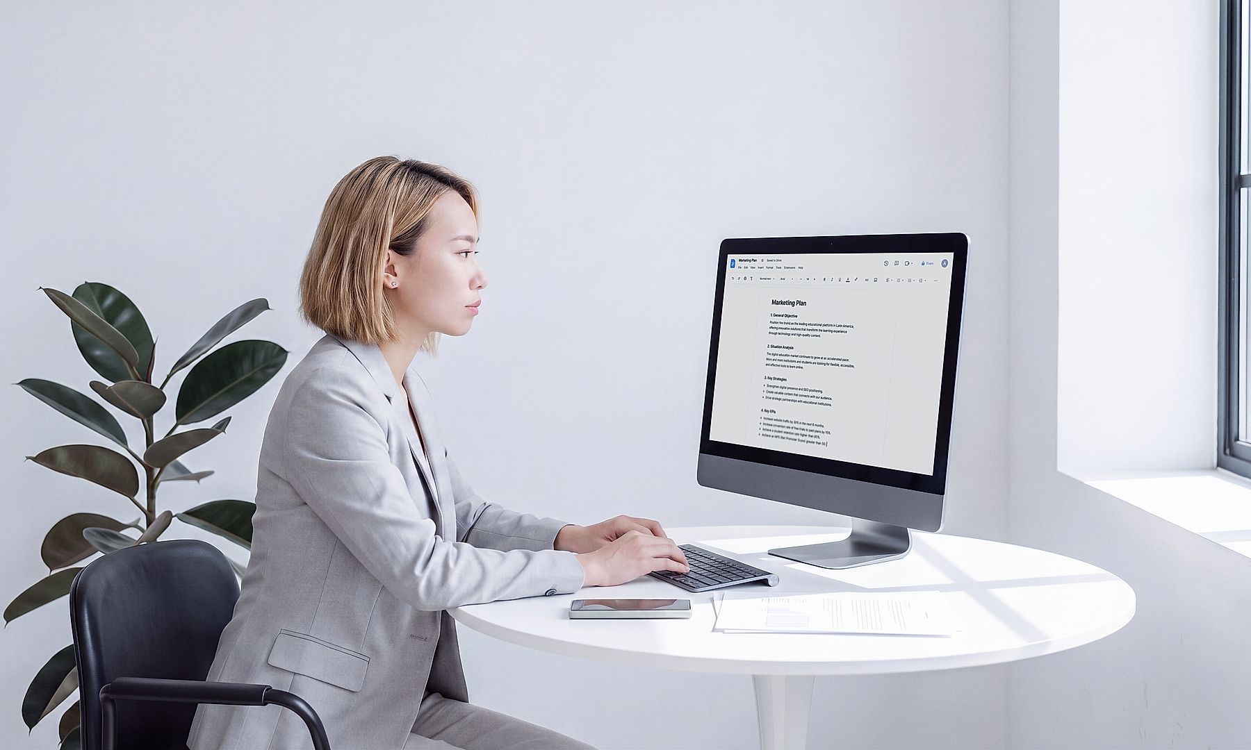 Produtividade digital e operações empresariais modernas Esta imagem destaca produtividade digital, operações empresariais modernas e fluxos de trabalho apoiados por tecnologia. Demonstra como ferramentas digitais, aplicativos conectados e ambientes eficientes ajudam a impulsionar colaboração e desempenho organizacional.