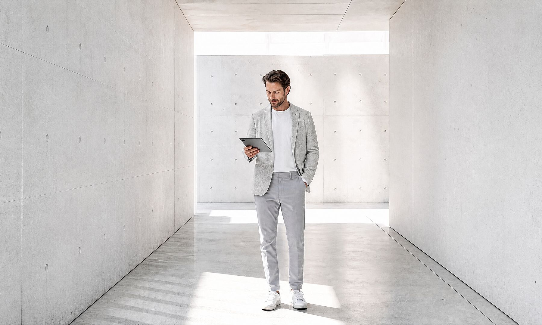 GFT Solution: Bank4us Descubra cómo las soluciones digitales empresariales impulsan una fuerza laboral móvil mediante el acceso en tiempo real a aplicaciones, datos y servicios conectados que mejoran la productividad y la innovación.
