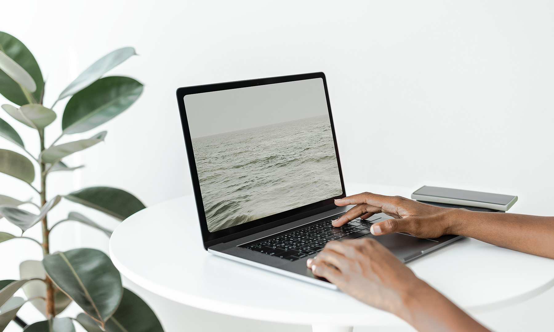 QuoteIQ da GFT: Cotações Inteligentes para o Setor de Energia Descubra como o QuoteIQ da GFT, desenvolvido com Salesforce Agentforce Revenue Management, automatiza cotações complexas de energia, reduz erros, acelera o ciclo comercial e oferece mais precisão, inteligência e governança para o processo de vendas.